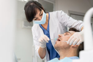 Quando Fazer o Tratamento de Canal? Entenda os Sintomas e a Importância da Endodontia
